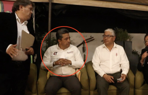 Candidato morenista poblano revienta debate en Huamantla, Tlaxcala