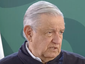 AMLO acusa sin pruebas que gobiernos de “estados” del “bloque conservador” compran bots para campañas sucias