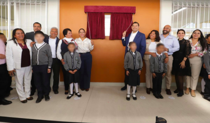 Armenta inaugura nuevos espacios educativos en la escuela "Aquiles Serdán"
