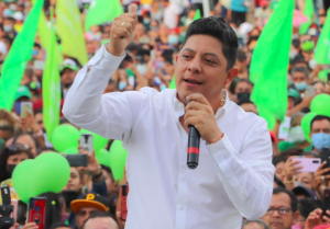 Sancionan al PVEM y al PT con 3.1 mdp por irregularidades en campaña de Ricardo Gallardo