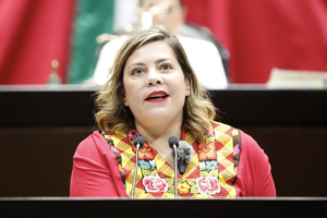 PT presume que megafarmacia de AMLO es para combatir monopolios del control de fármacos