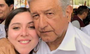 Estefanía Veloz y AMLO