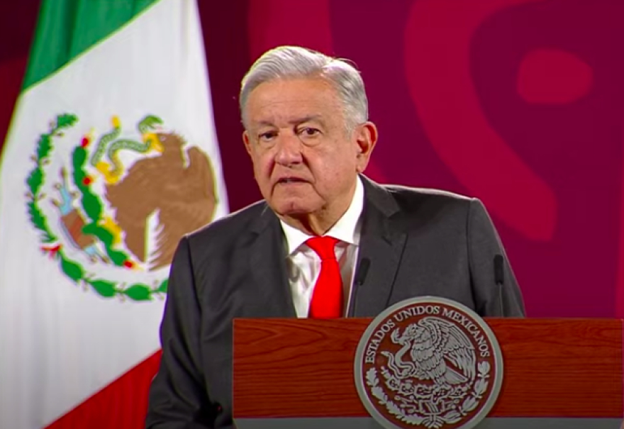 AMLO reconoce que el Museo del Mamut llegó a tener más visitas que el AIFA