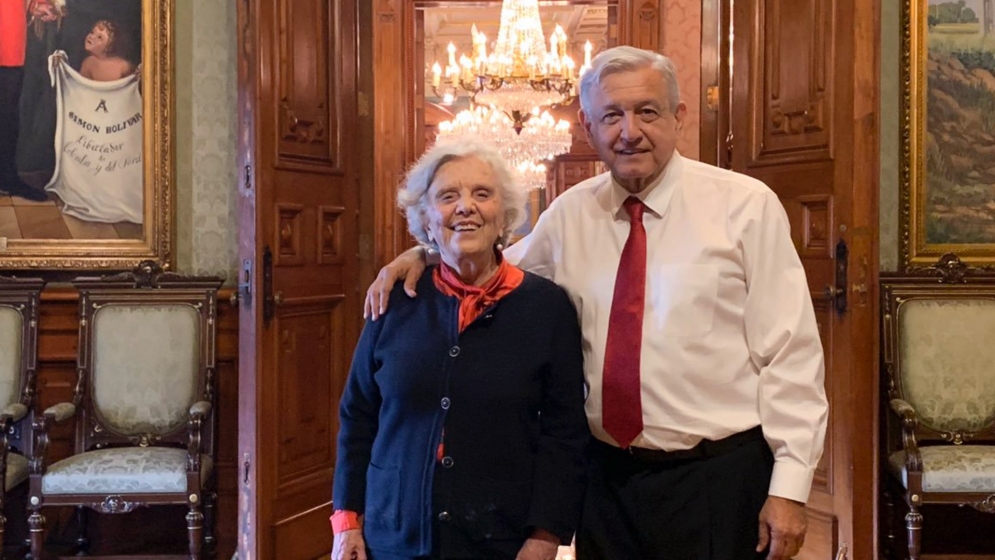 Elena Poniatowska con AMLO