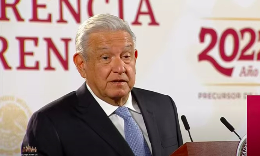 Famosos y artistas que están en contra del Tren Maya no tienen amor al pueblo: AMLO