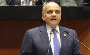 Senador del PRI Manuel Añorve sale en defensa de Yasmín Esquivel: “tiene honorabilidad y valores”, dice