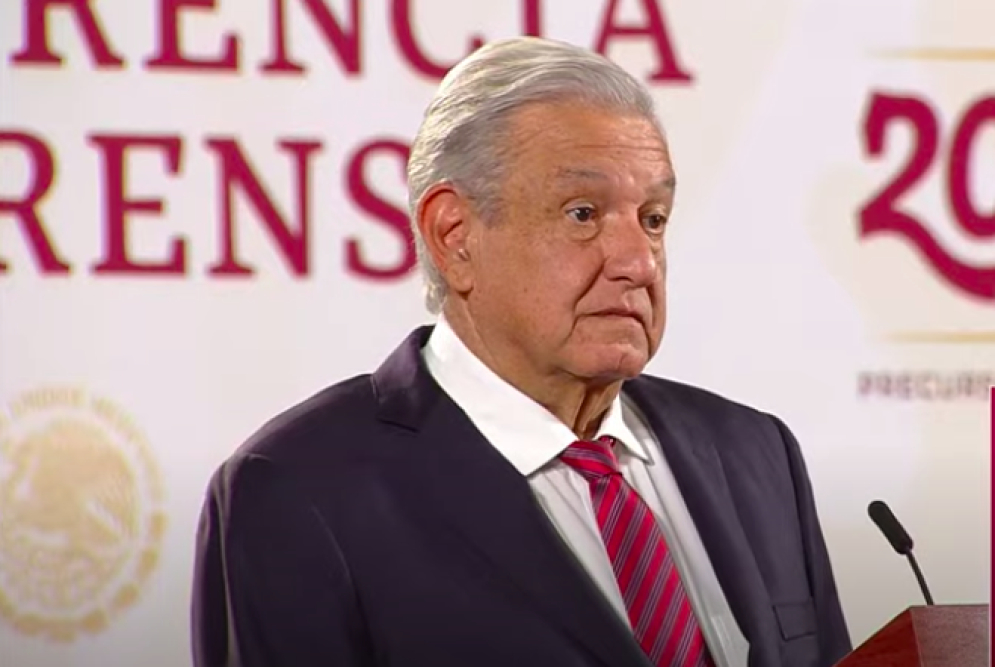 En la detención de Salvador Cienfuegos se fabricaron delitos, acusa AMLO