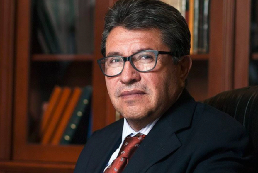 Monreal advierte que 'radicales' de Morena ponen en riesgo la estabilidad del país