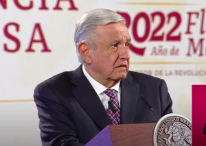 AMLO admite que Dos Bocas no refinará en diciembre 2022 como presumía Nahle: “Brincos diera”, dice