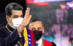 Maduro sigue los pasos de AMLO y pide a España una indemnización por la Conquista