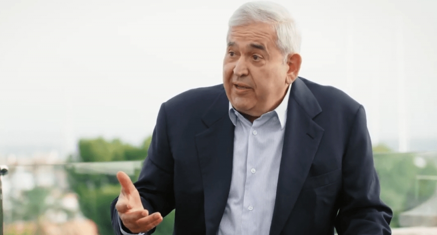 Alonso Ancira en entrevista