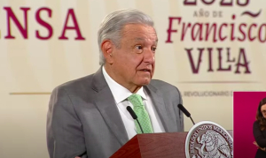 AMLO justifica contratación en la SEP de ex funcionario de Nicolás Maduro: “una golondrina no hace verano”, dice