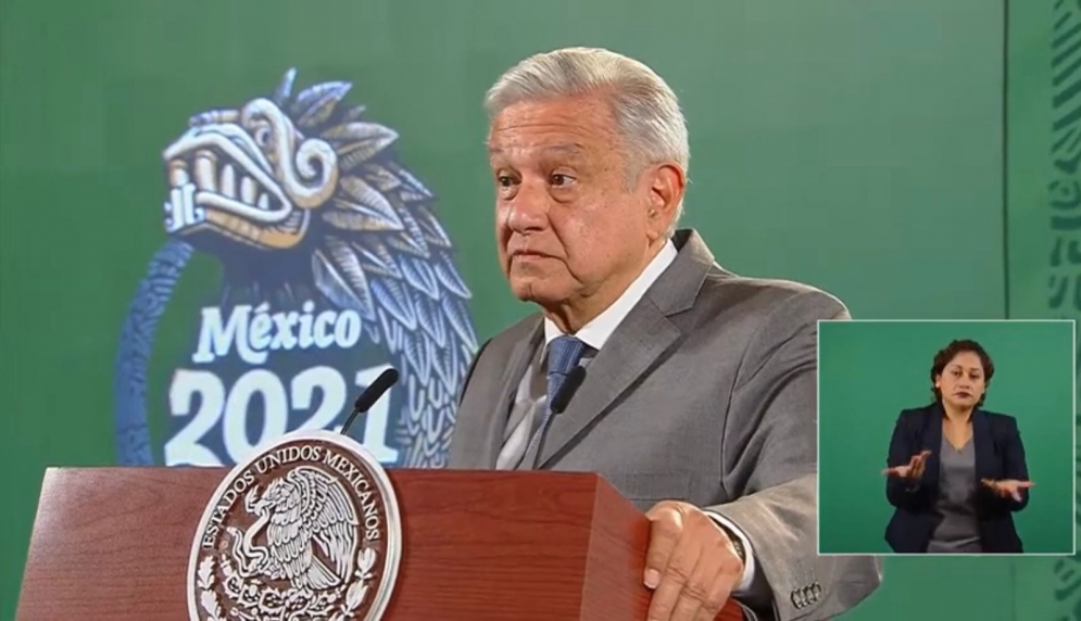 Medios electrónicos quieren idiotizar a jóvenes: AMLO