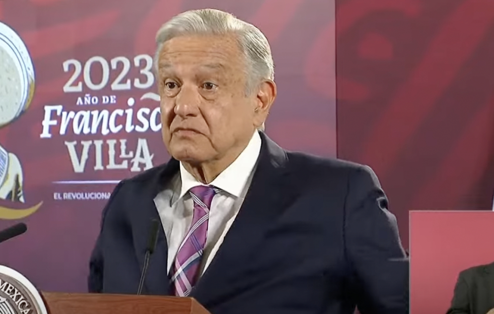 AMLO pide a Calderón entregarse por el caso García Luna