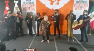 No se a que vengo aquí, pero estoy por amor: Paquita la del Barrio