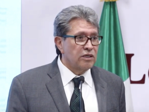 Monreal justifica desechamiento de procedencia para desaforar al Cuauh: “es la ley”