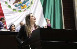 Diputada del PRI reta a Leticia Ramírez a comparecer ante el pleno: “que no sea cobarde”