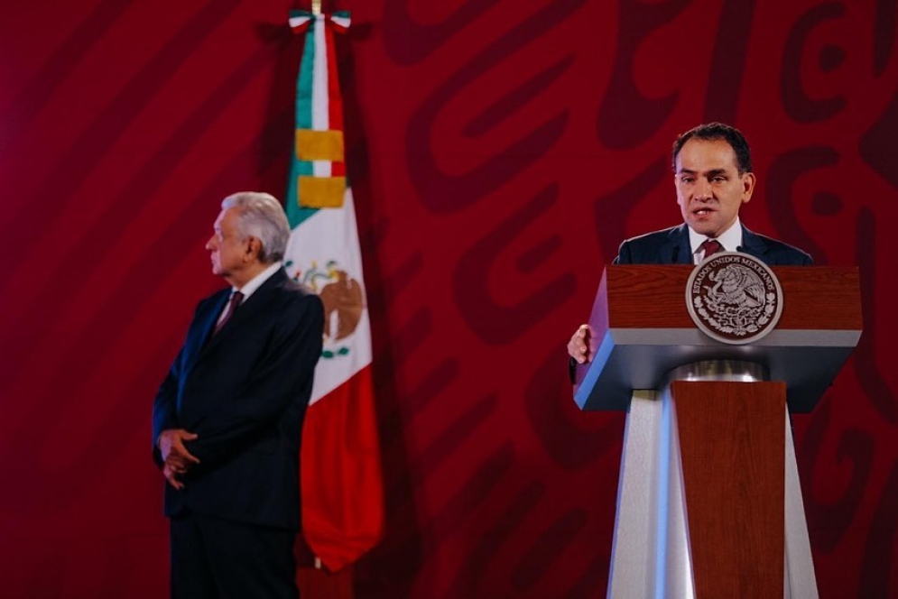 AMLO y Arturo Herrera