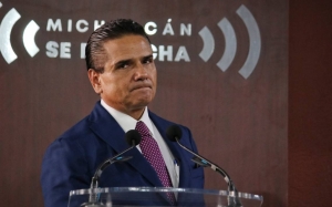 Gobernador de Michoacán se lanza contra Morena &quot;es un narcopartido&quot; pide anular elección