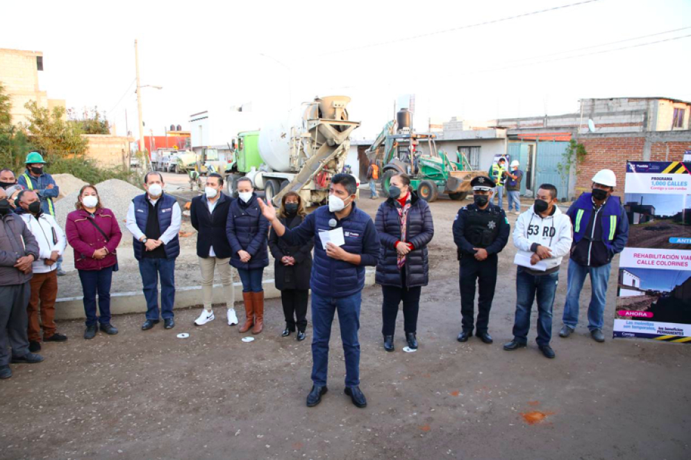 Lalo Rivera continúa supervisiones del programa de pavimentación
