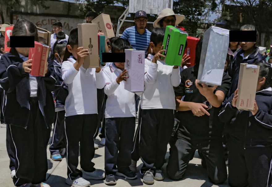 Club de Ciencias “Metstli-Sitlali”, Noche de las Estrellas y Eclipses México reúnen a casi mil personas en Tepatlaxco de Hidalgo, Puebla para observar el Eclipse Solar.