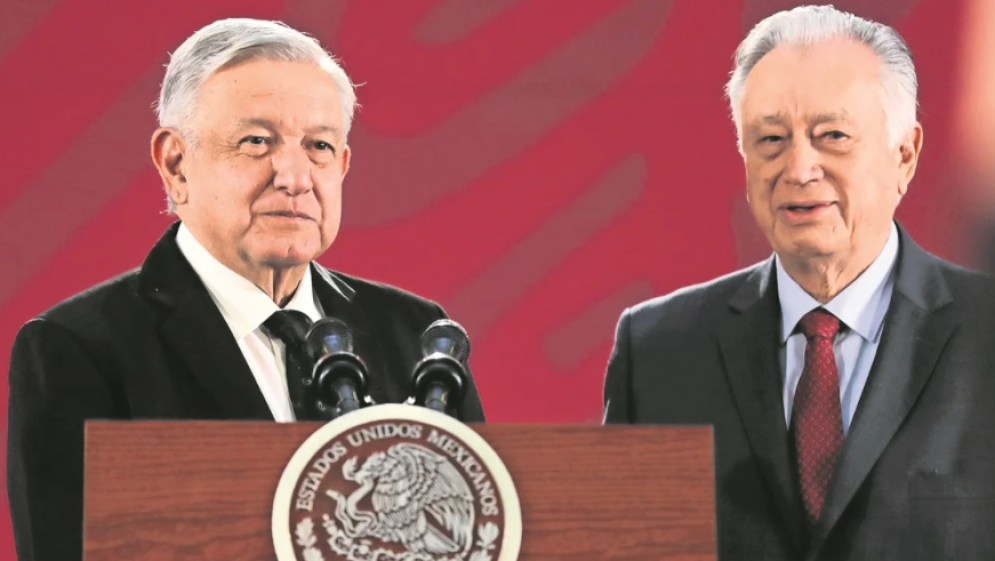 AMLO y Manuel Bartlett