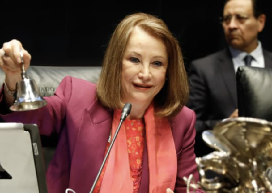 Ante gritos en el Senado, Laura Itzel Castillo pide elevar el debate en la tribuna: “debemos de discutir con respeto”, dice