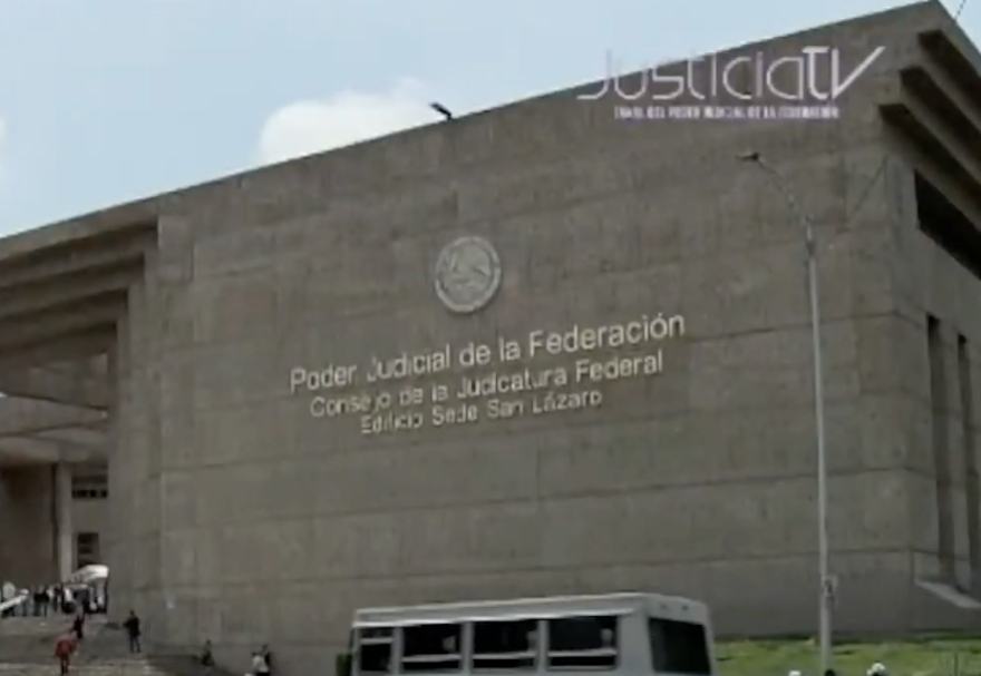 Reforma de AMLO al Poder Judicial es contraria a la división de poderes y politiza la justicia, advierte magistrado