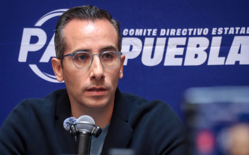 Mario Riestra exhibe falta de actuación de diputados de Morena contra alcaldesa de la 4T en Acatlán