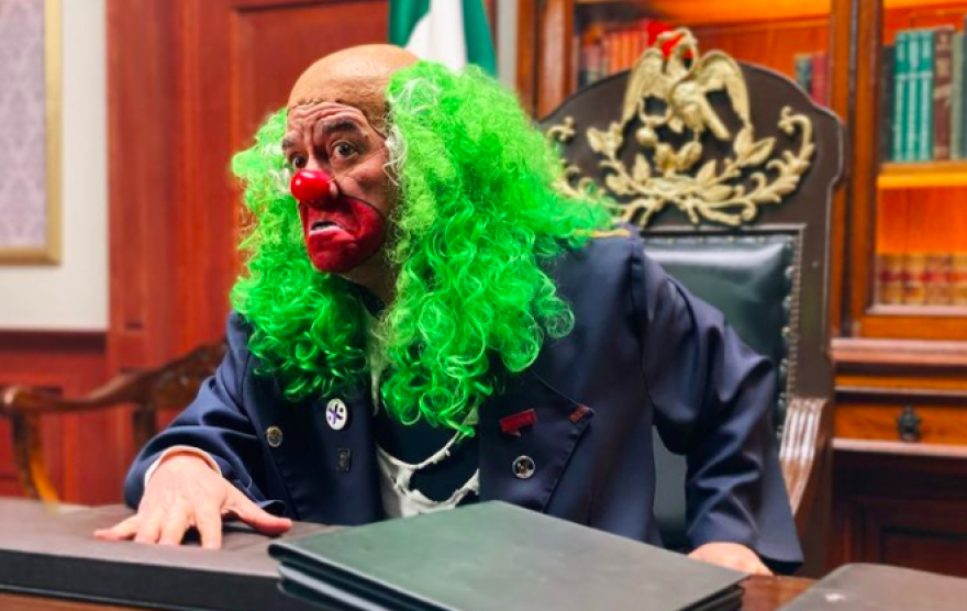 Brozo ironiza ante comentarios de AMLO sobre 2024: “el ciclo se cerró Andrés, retírate en paz”