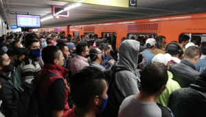 Trenes de la L3 del Metro ahora tardan hasta 20 minutos en llegar