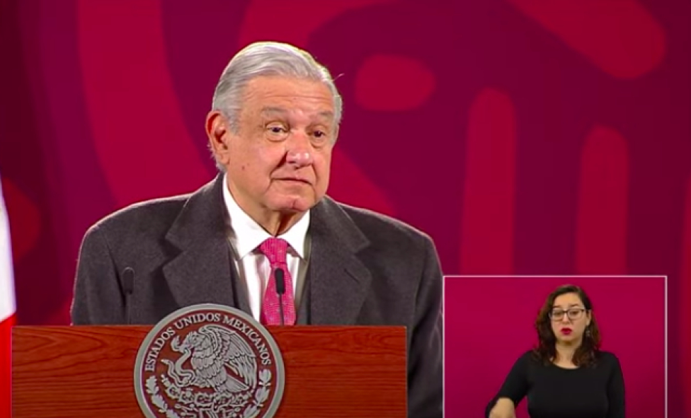 AMLO acusa a medios de invadir su privacidad para retratarlo “arrastrando los pies”