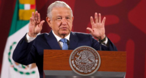 Vamos a inaugurar uno de los mejores aeropuertos del mundo: AMLO