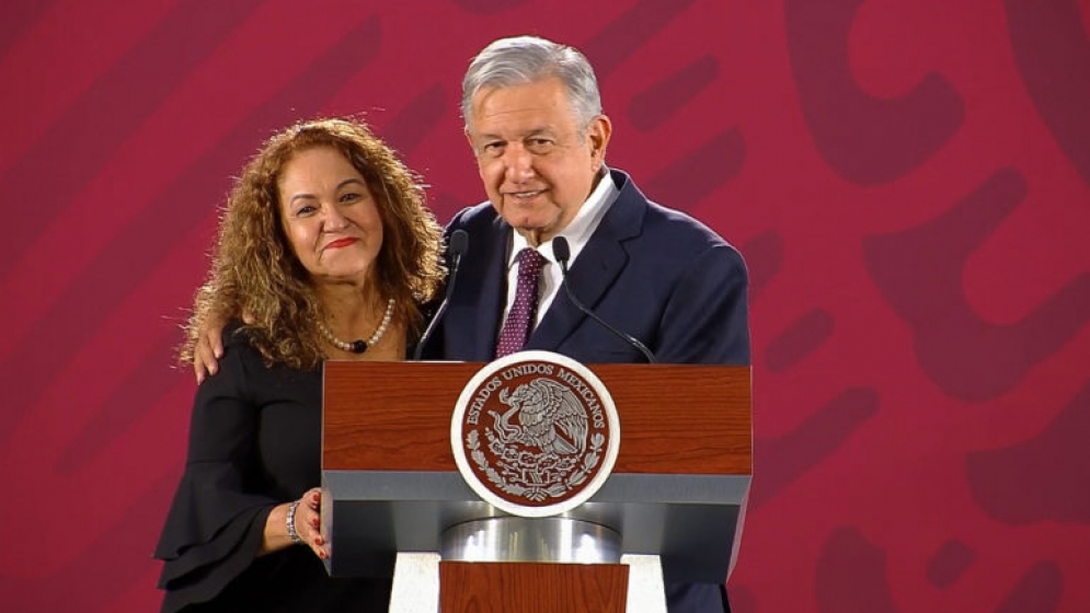 Sanjuana Martínez y AMLO