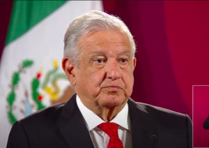 AMLO da su espaldarazo a Gertz y asegura que a veces él también desconfía de los ministros