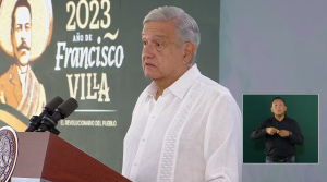 Gustavo de Hoyos es lo peor, racista y desprecia al pueblo: dice AMLO