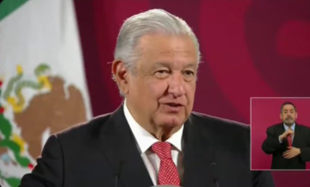 Manifestaciones por 8M transcurrieron en paz, las mujeres merecen ser felicitadas: AMLO