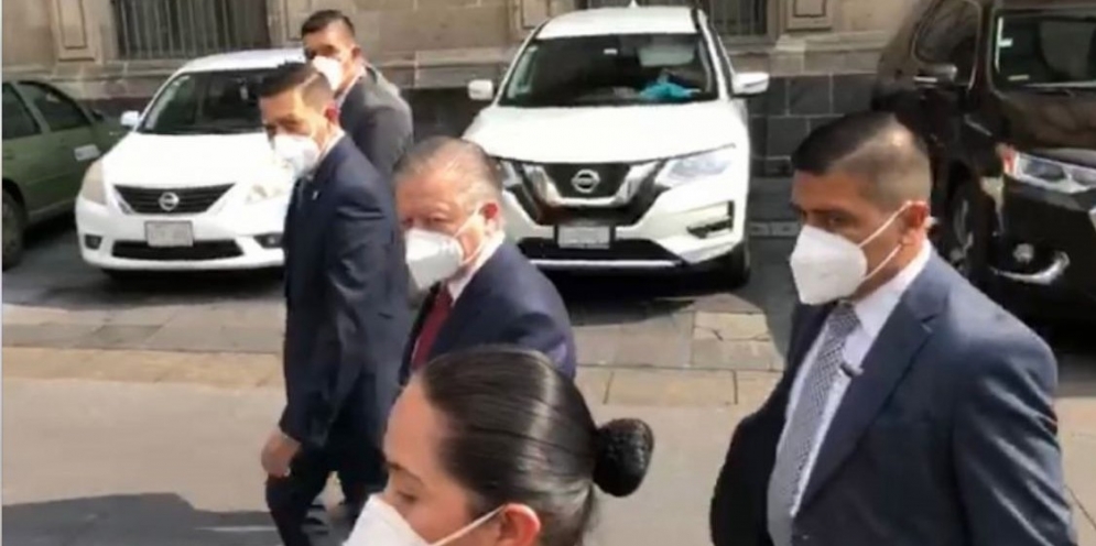 Arturo Zaldívar va otra vez de visita a Palacio Nacional en medio del desafuero contra Cabeza de Vaca