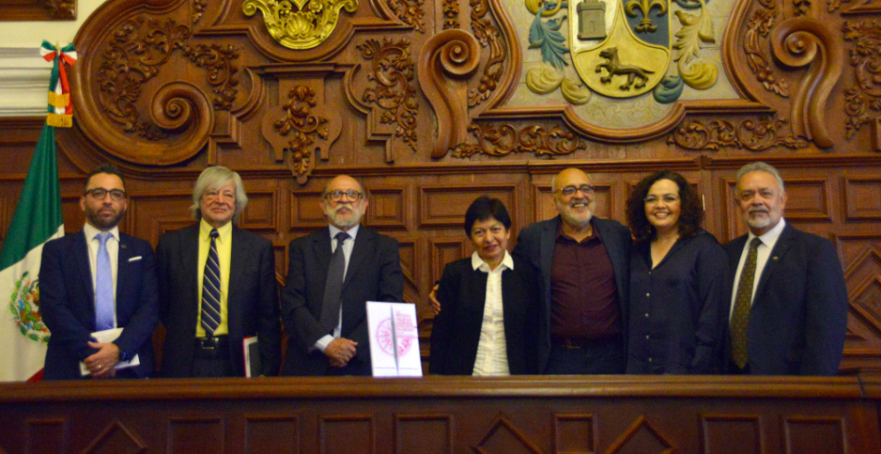 Presentan el libro &quot;Los nuevos retos de una nueva agenda universitaria en México&quot;