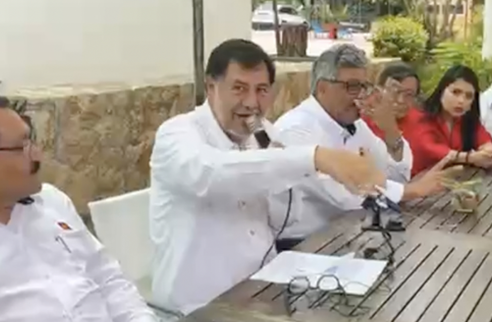 Noroña reporta que ha gastado 1.1 mdp en 15 días buscando la nominación de la 4T