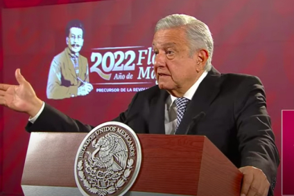 AMLO se lanza contra Canal Once y Canal 22; asegura que lo atacan