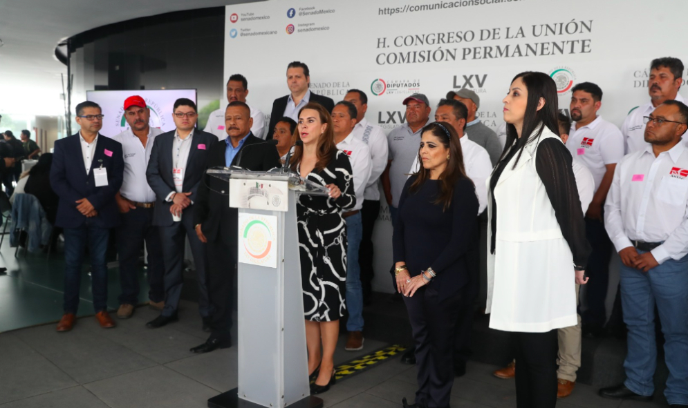 Transportistas exigen un alto a la violencia en las autopistas del país