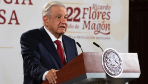 AMLO llama a morenistas a no ser “borregos” ni “mapaches”