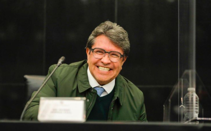 Monreal avisa que él será el candidato presidencial; "se los aseguro"