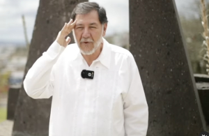 Noroña se lanza contra Ebrard; lo acusa de intentar descarrilar el proceso de la 4T