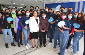 Rectora Lilia Cedillo asiste al segundo Informe de Labores de la directora de la Facultad de Ingeniería Química