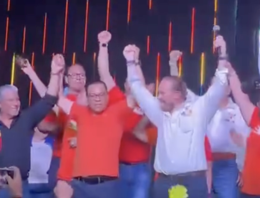 Candidato de MC a la alcaldía de Iztacalco se suma a Santiago Taboada y a Daniel Ordonñez