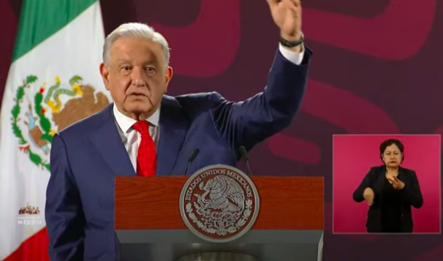 AMLO se lanza contra el Wall Street Journal “le falta el respeto a Sheinbaum”