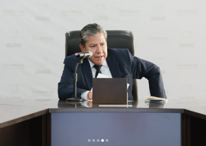 David Monreal minimiza auto bomba en la zona dorada de Zacatecas