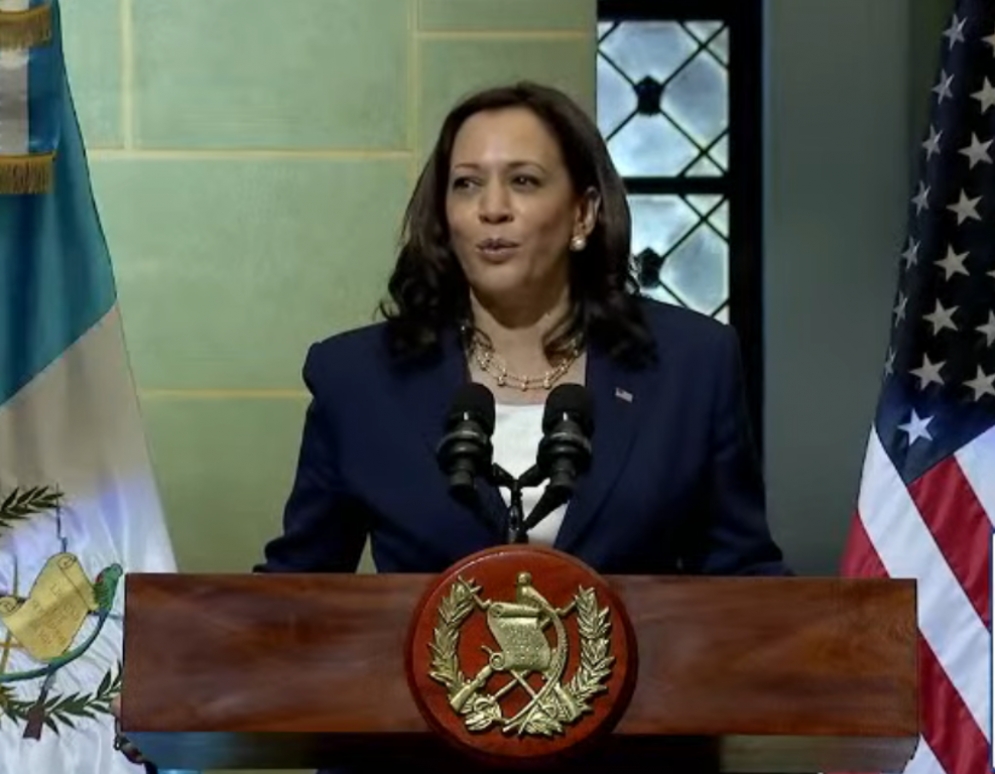 No vengan a la frontera entre Estados Unidos y México. Si vienen, los regresarán: Kamala Harris sobre la migración ilegal.